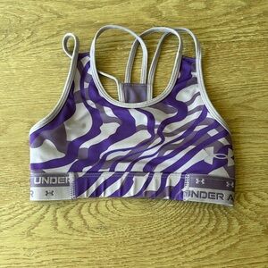 Youth Small Under Armour sports bra